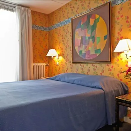 Agora Hotel