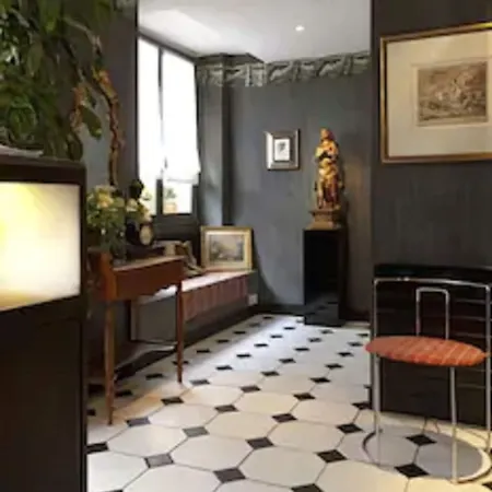 Agora 2* Parigi
